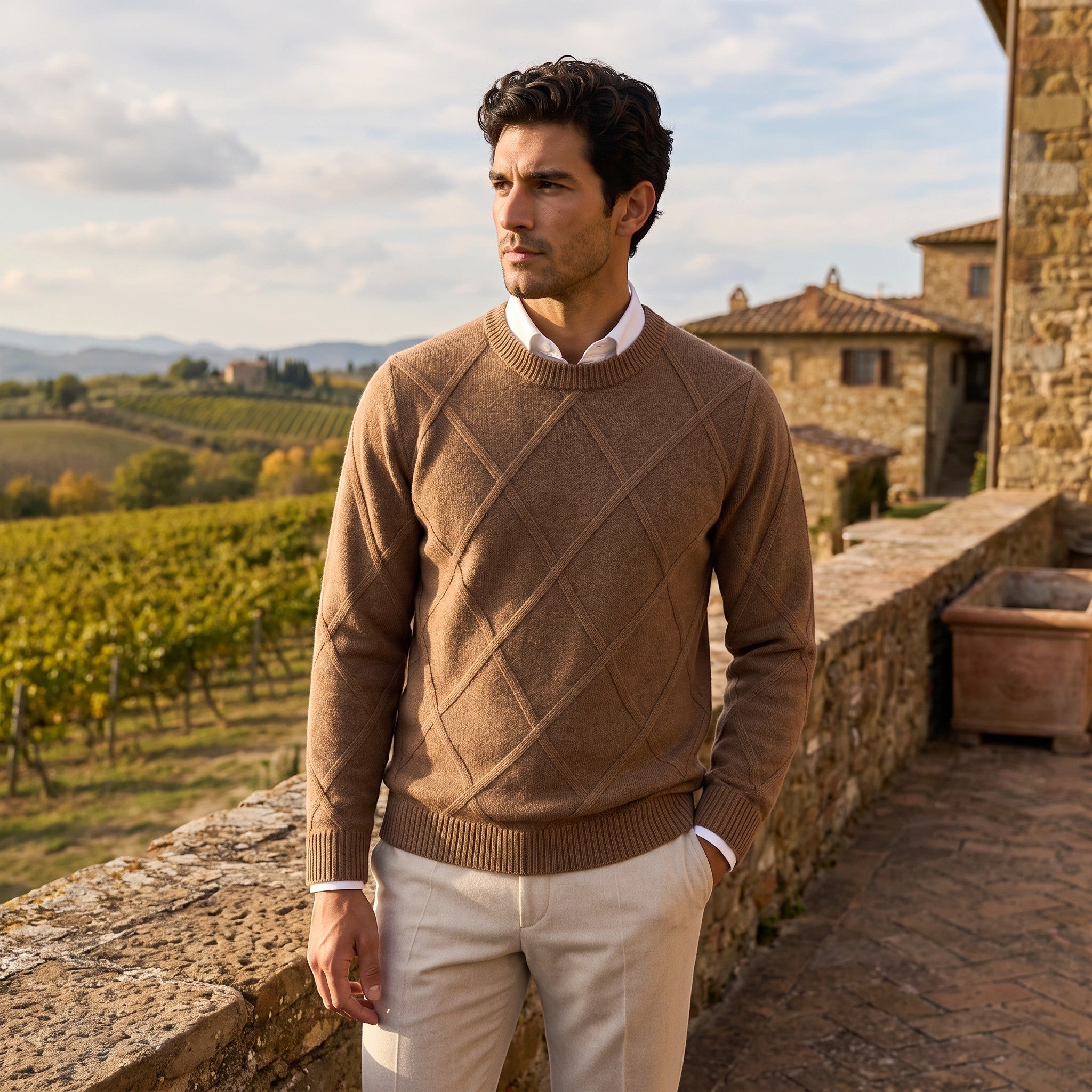 Men's Crew Neck Sweater with Diamond Pattern and Ribbed Trim