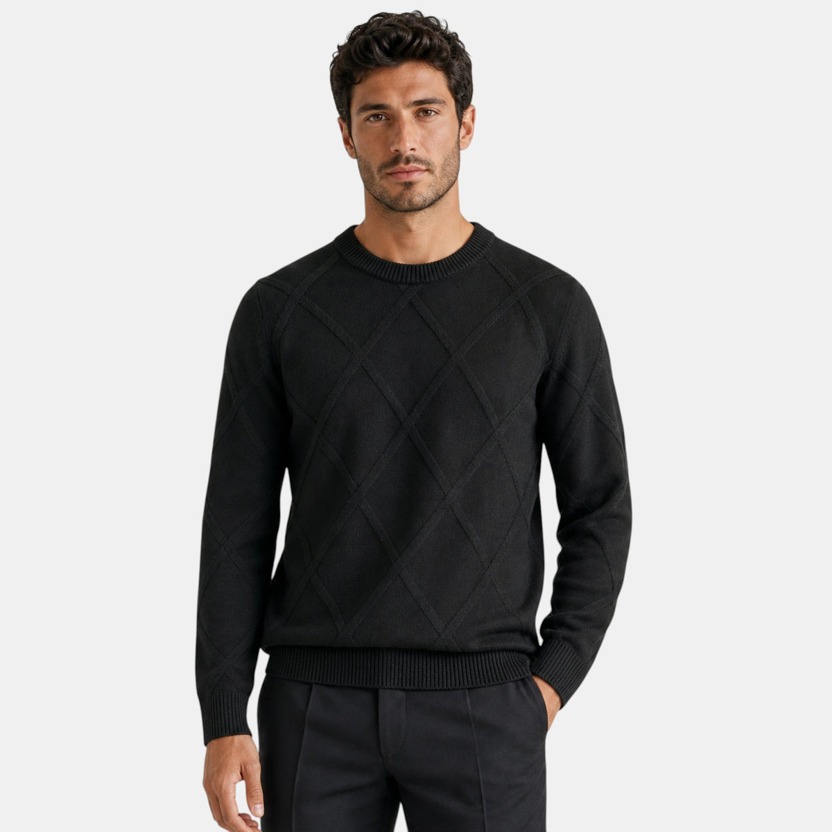 Men's Crew Neck Sweater with Diamond Pattern and Ribbed Trim