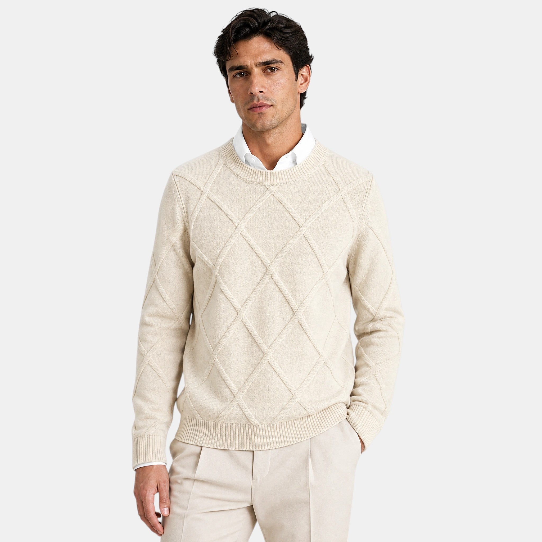 Men's Crew Neck Sweater with Diamond Pattern and Ribbed Trim