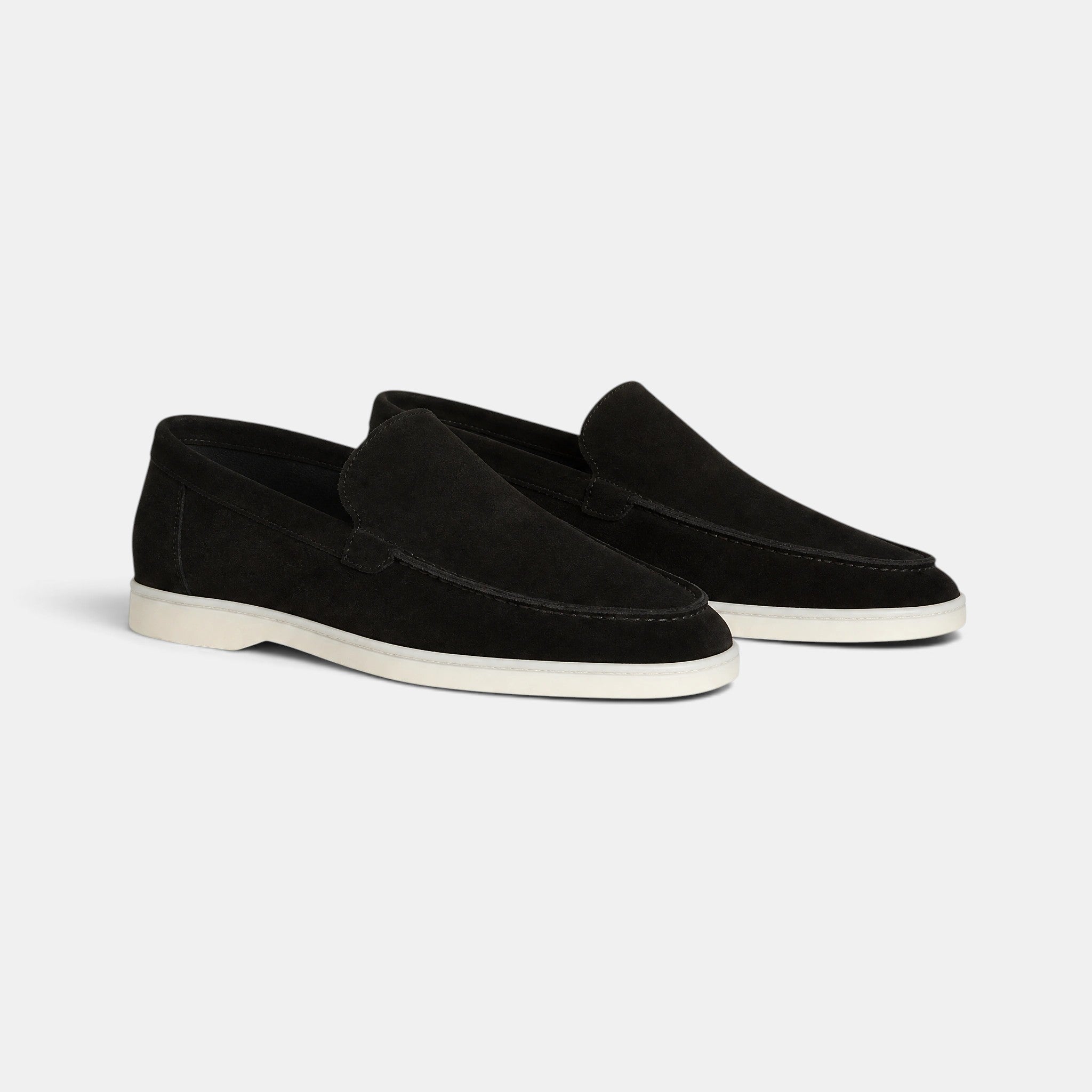 Men's Slip On Loafers with Round Toe and Contrast Sole