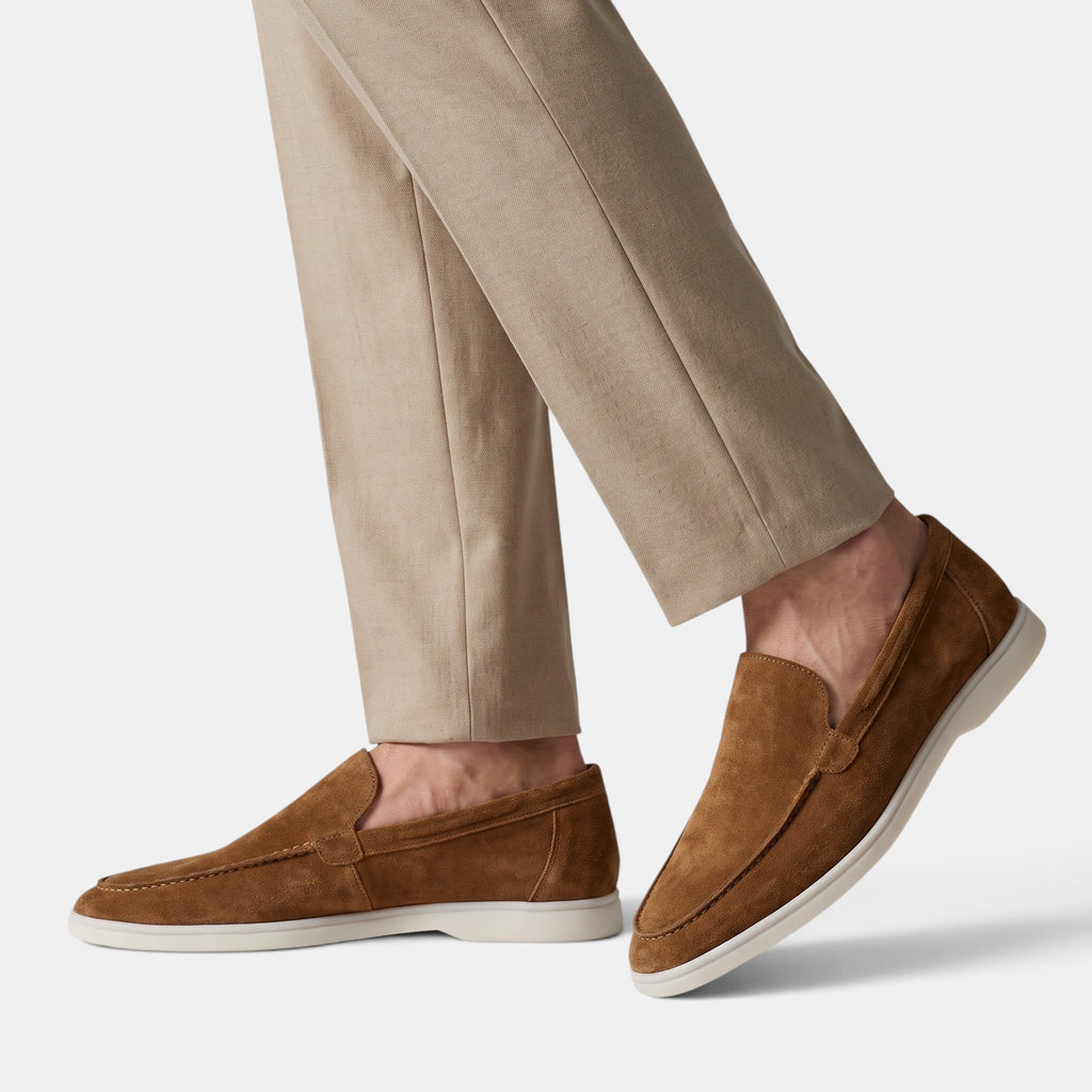 Men's Slip On Loafers with Round Toe and Contrast Sole