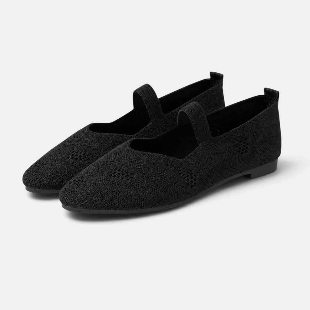 Women's Ballet Flats with Mary Jane Strap and Pointed Toe