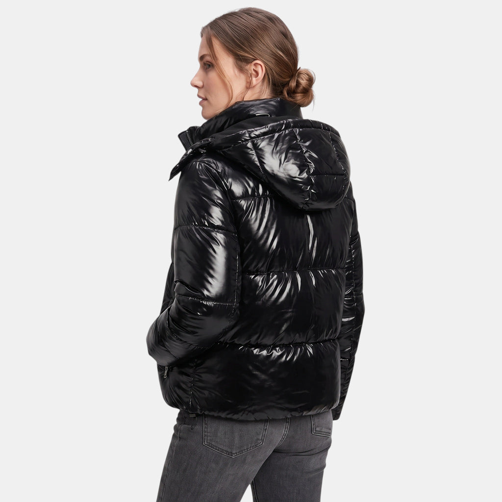 Women's Puffer Jacket with Hooded Design and Zip Front