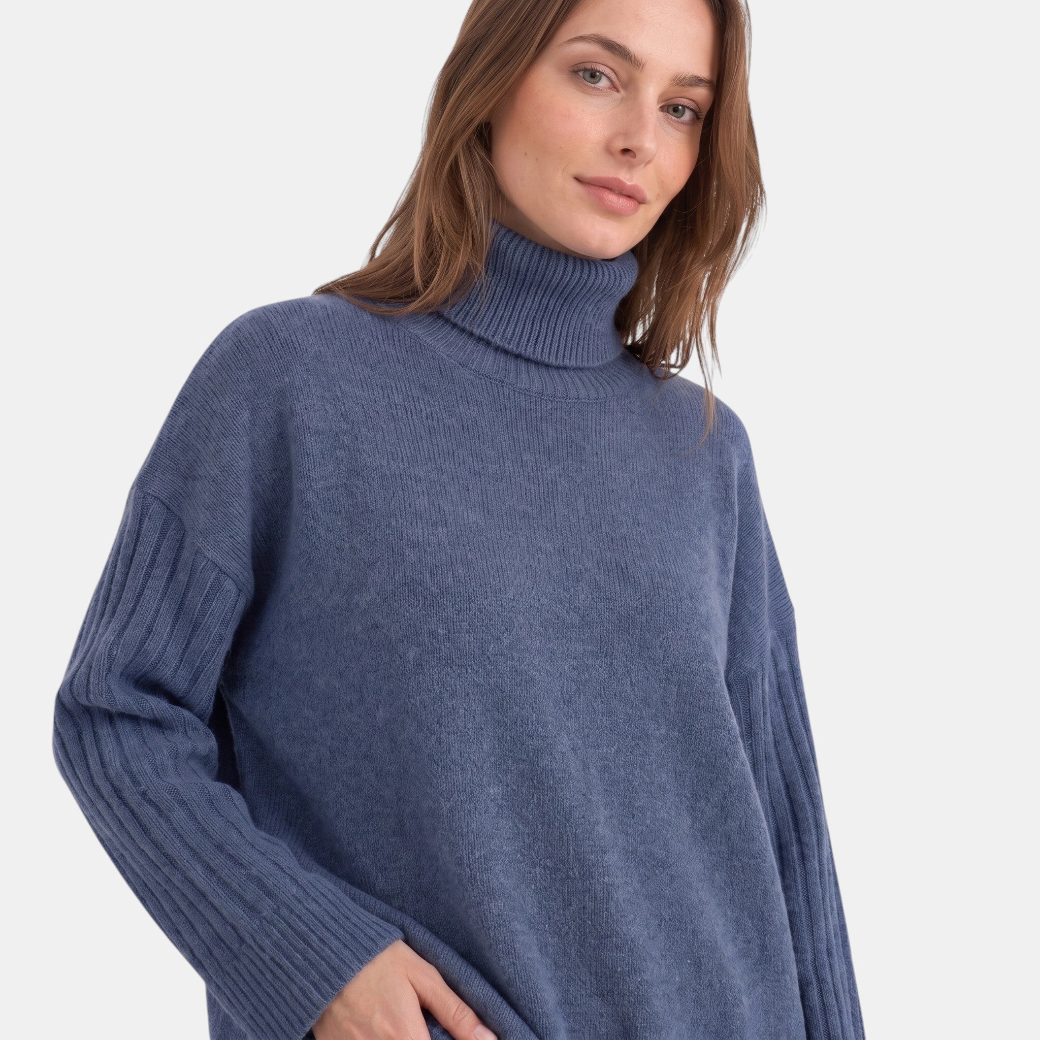 Women's Sweater with Roll Neck and Ribbed Sleeves